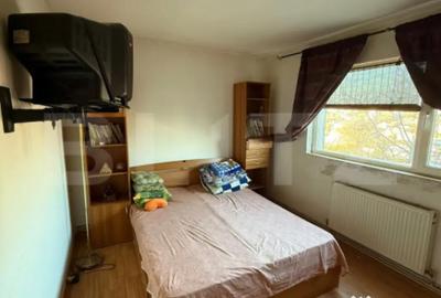Apartament cu 2 camere semidecomandat în Micro 4 - 7