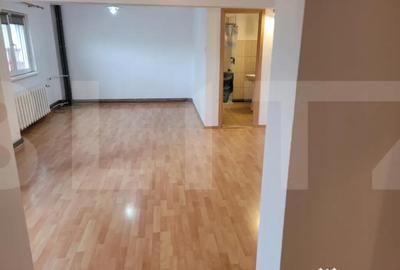 Apartament cu 4 camere decomandat în Podgoria - 4