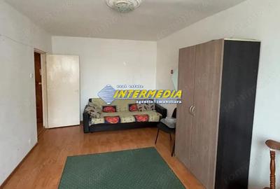 Garsoniera de vanzare 28 mp. Alba Iulia mobilata si utilata complet Zona Ampoi 1 - 2