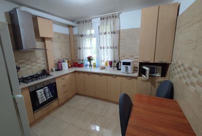 Apartament cu 2 camere decomandat în Berceni - 4
