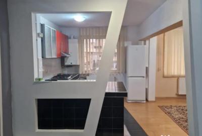 Apartament cu 4 camere decomandat în Traian - 9