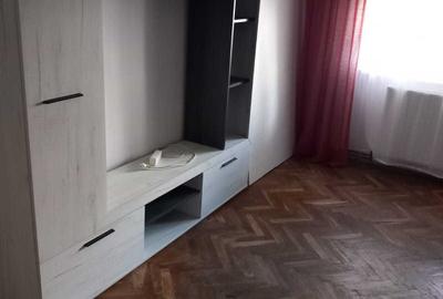 Apartament cu 2 camere decomandat în Centrul Civic - 2
