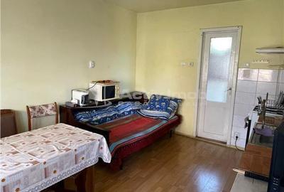 Casa - 9 camere - Statiunea Geoagiu Bai - 2