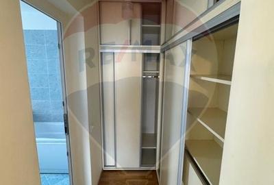 Casă cu 6 camere cu Teren 1263 Mp în Dărmănești - 18