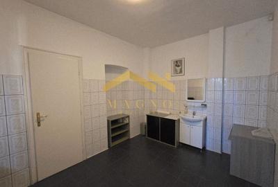 Apartament cu 4 camere decomandat, mobilat în Central - 10