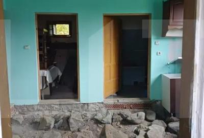 Casă cu 3 camere cu Teren 1856 Mp în Central - 12