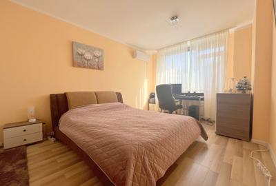 Apartament cu 2 camere decomandat în Est