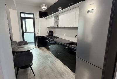 Apartament cu 2 camere decomandat, mobilat în Central - 3