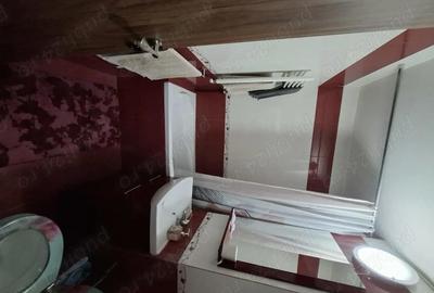 Garsonieră semidecomandată în Govândari - 2