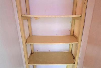 Dacia - la bulevard 2 camere decomandat, etaj intermediar, liber - 7