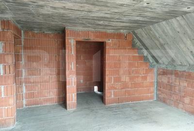 Casa la rosu, 350 mp utili, zona Marginea - 13