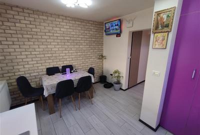 Apartament cu 3 camere semidecomandat în Central - 9