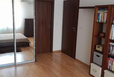Apartament cu 3 camere decomandat, mobilat în Calea Călărașilor - 40