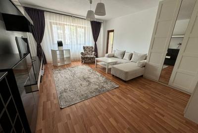 Apartament cu 3 camere decomandat în Decebal - 5