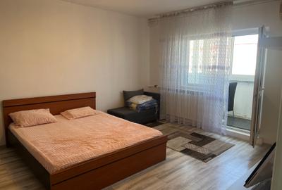 Garsonieră decomandată, mobilată în Brâncoveanu