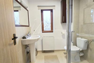 Duplex cu 4 camere cu Canalizare în 1 Decembrie - 55