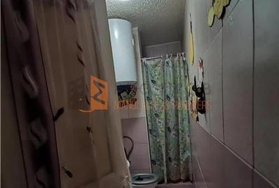 Spațiu comercial, de 53.810001373291 mp, în 1 Decembrie - 10