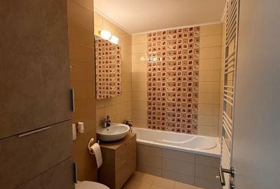 Apartament cu 3 camere decomandat în Central - 2