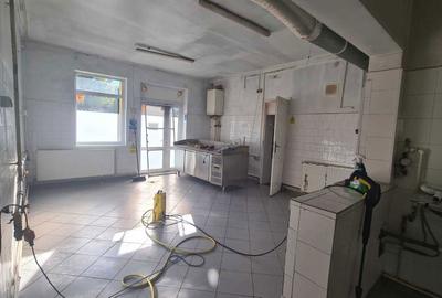 Casă cu 2 camere în Central - 2