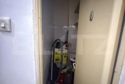 Apartament cu 3 camere decomandat, mobilat în Micro 11