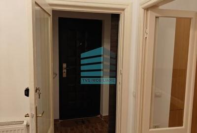 2 Cam- Calea Calarasilor- Unirii- Mobilat-utilat- 50 mp- Mutare rapida - 4