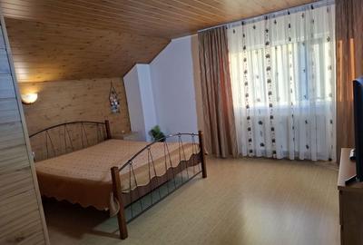 Casă cu 4 camere în Războieni - 1