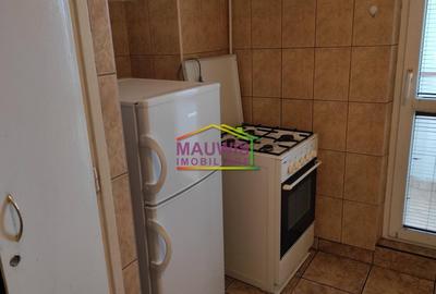 Vatra Luminoasa / Mihai Bravu / Bcr / bl 1986 /mixt  et 2/ - 4