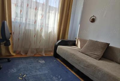 Apartament cu 3 camere decomandat în Central - 9