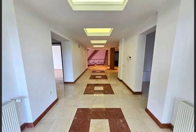 Vând Hotel/Pensiune Breaza: 15 camere, 1000 mp - 9