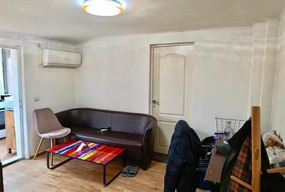 Casă individuală cu 5 camere cu Canalizare în Ultracentral - 12