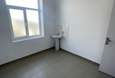 Spațiu comercial, de 60 mp, în Țuglui - 2