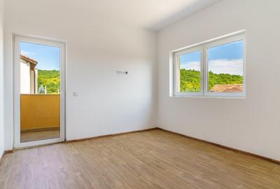 Casa finisata de vanzare in Gilau, 5 camere+ mansarda, teren 810mp - 9