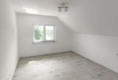 Casă cu 5 camere cu Teren 500 Mp în Rădăuți - 12