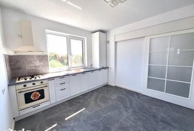 Casă cu 3 camere cu Teren 500 Mp în Căteasca - 8