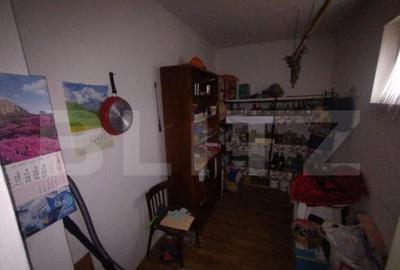 Casa 3 camere,120mp utili,1300 mp de teren intravilan,zona S - 20