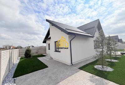 Casă cu 4 camere în Olteni - 2