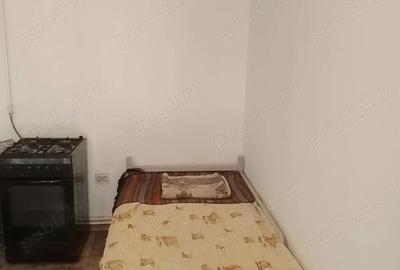 Casă cu 1 camere cu Teren 2000 Mp în Central - 4