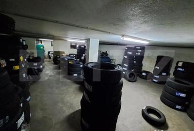 Spațiu comercial, de 228 mp, în Semicentral - 4
