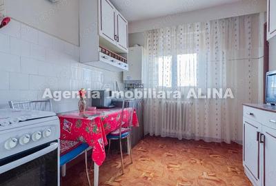 Ap. 2 camere in Deva, zona Balcescu, suprafata utila 56 mp, decomandat, etaj 4. - 1