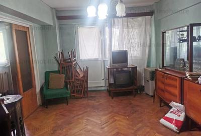 Apartament cu 4 camere decomandat în Călărași - 14