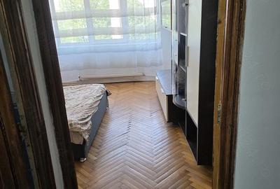 Garsonieră decomandată în Central - 6