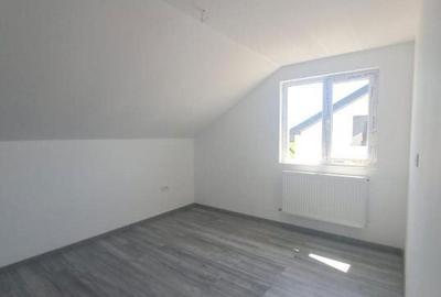 Casă cu 4 camere în Vârteju - 13