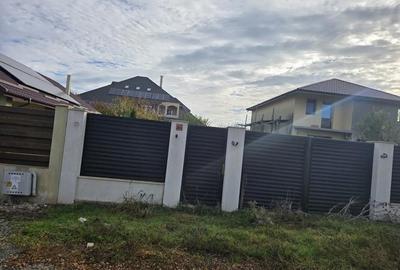 Teren de 330 mp, în Central