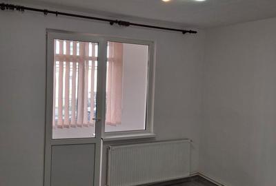 Apartament cu 3 camere decomandat în Central - 7