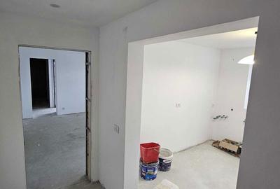 Apartament cu 2 camere decomandat în Micro 11 - 5