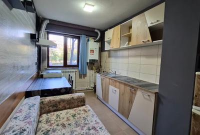 B-dul Tomis - Garsoniera decomandata (termen lung) -parter (centrala gaze) - 9