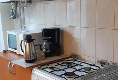 Apartament cu 2 camere nedecomandat în 7 Noiembrie - 7