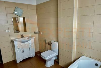 Apartament 3 camere situat in zona COICIU - 12