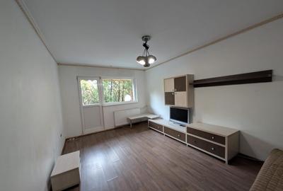 Apartament 2 camere, 62mp, Bulevardul Bucure?ti, etaj 1/8 - 12