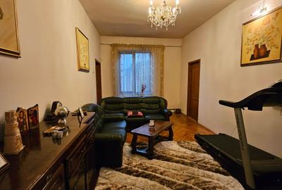 Casa de vanzare - Central(Bulevardul Castanilor) - 4